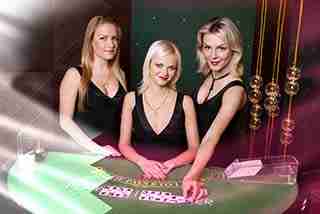 What are the terms of subscribing to Qatar-online-casinos?