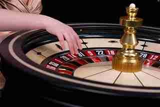 is playing in online casino iraq safe and legal?